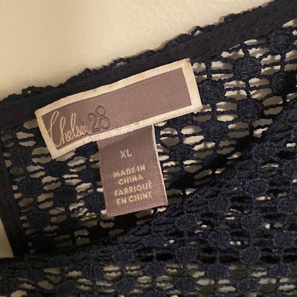 Chelsea28 lace dress - Picture 6 of 7